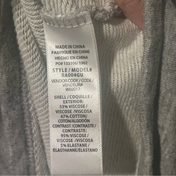 Splendid X Gray Malin Umbrella Sweatshirt. XS - Picture 8 of 9